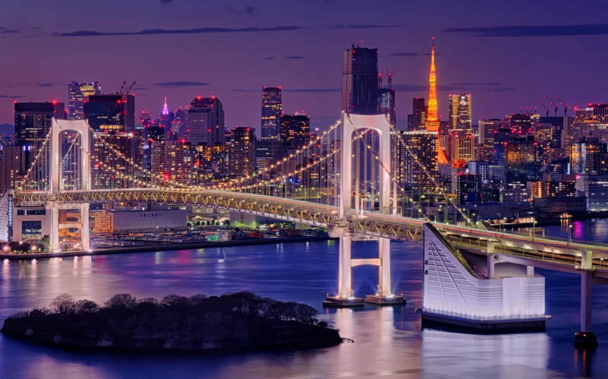 Rainbow Bridge and Tokyo Tower illuminated at night
